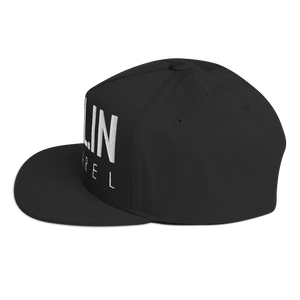 FLAT BILL SNAPBACK